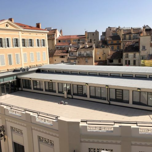 LES HALLES MARCHANDES