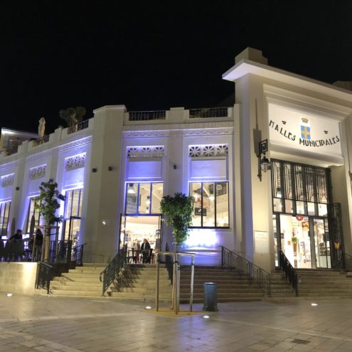 LES HALLES MARCHANDES